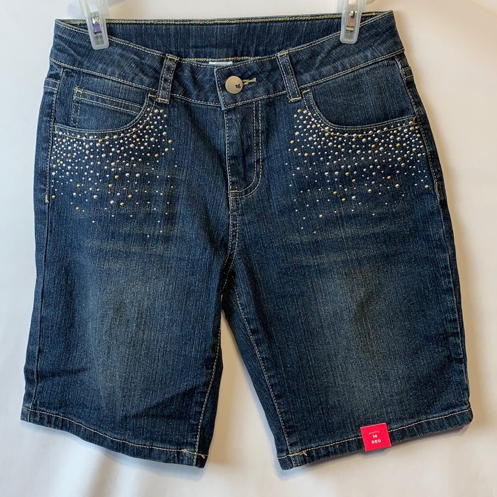 Th shorts
